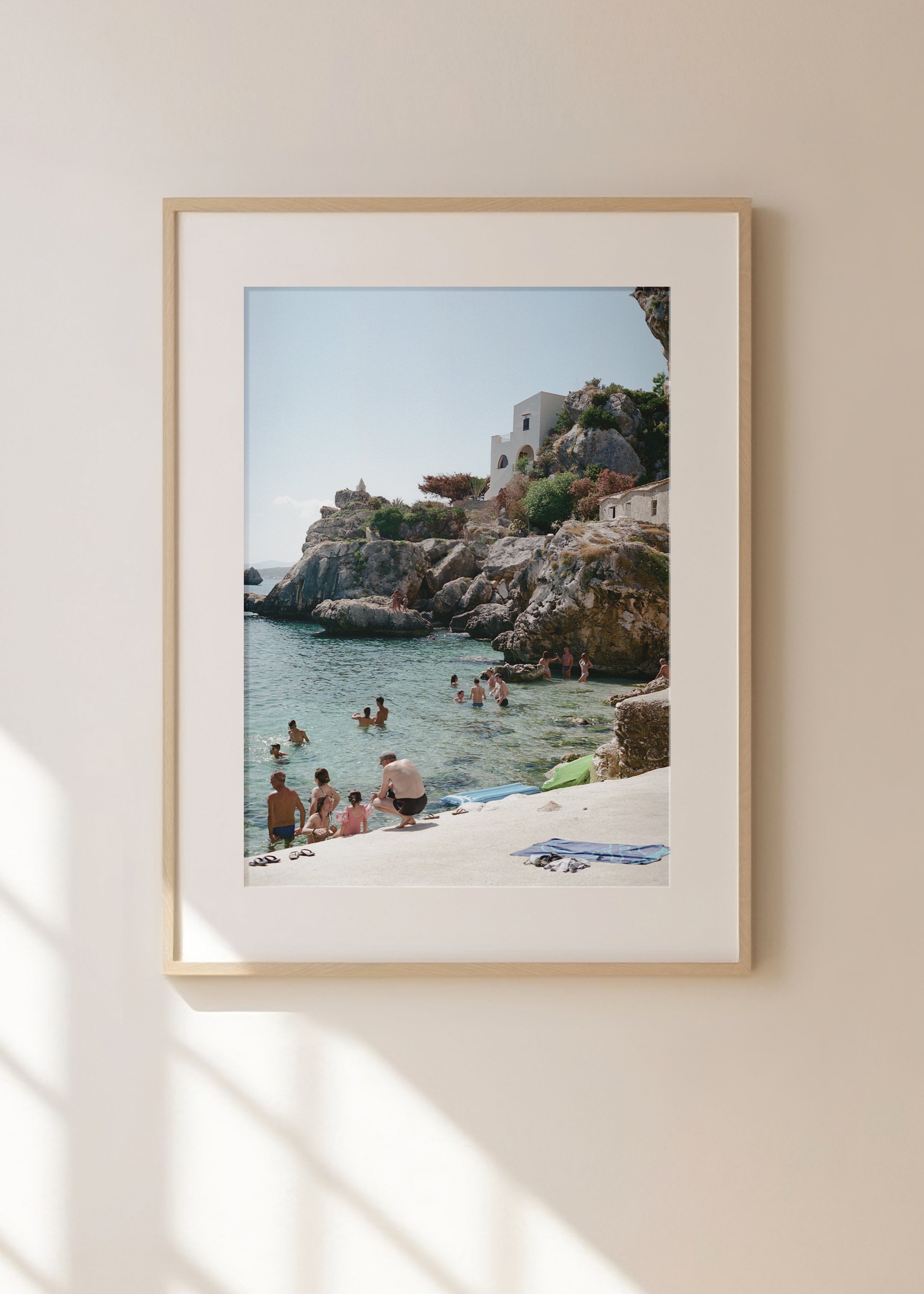 Sara's 'Del Mare' print framed in an oak frame.