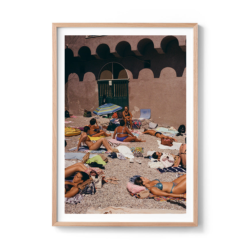 Sara's 'Sunbathe' print in an oak timber frame.